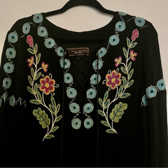 Double D Ranchwear Buffalo Grass Top Black Boho - Picture 3 of 10